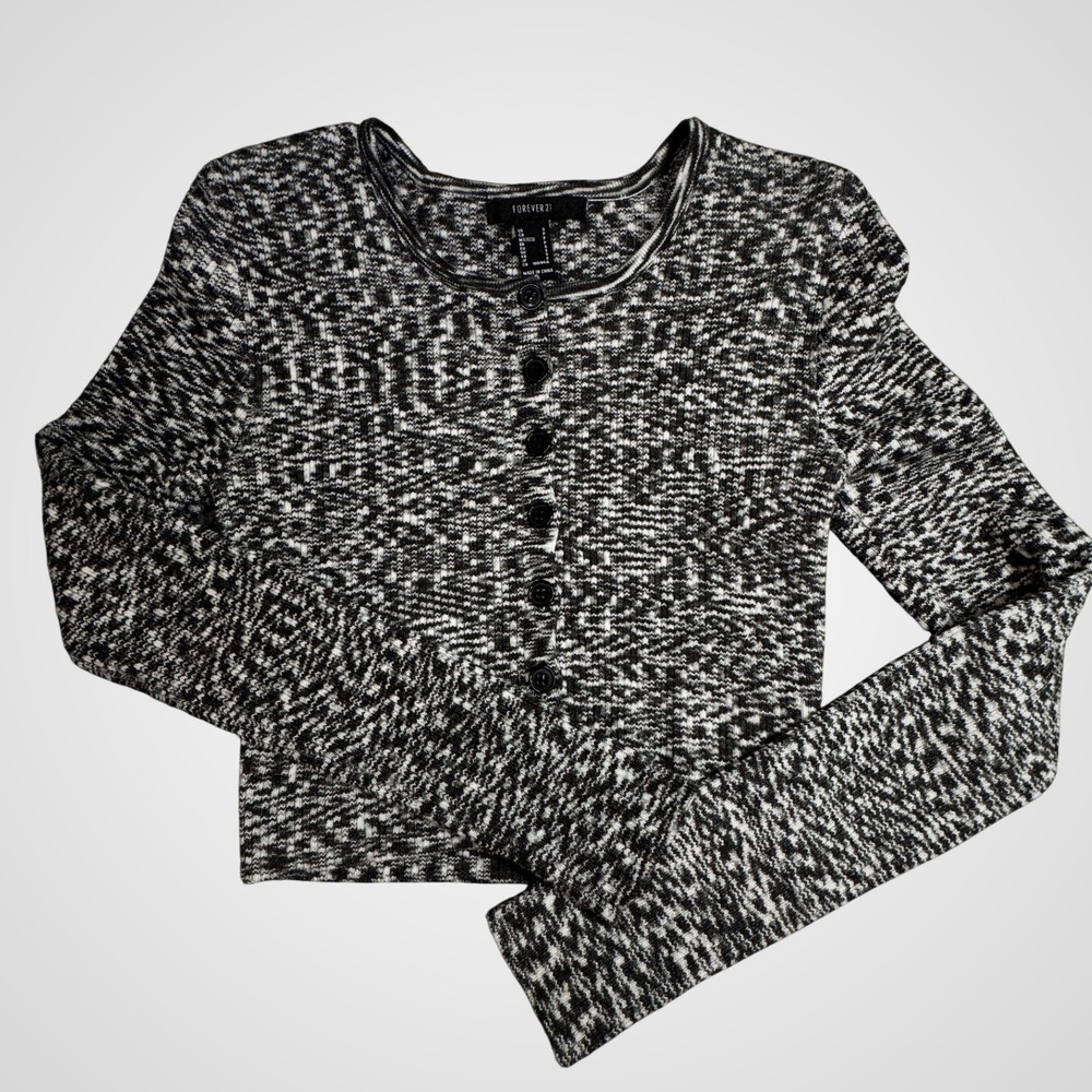 Forever 21 Womens Small Black White Marled Space Dye Cropped Cardigan Sweater